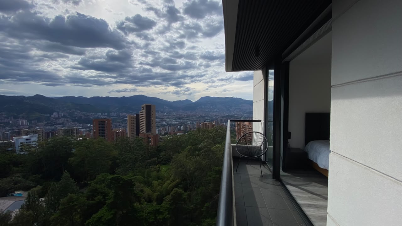 Apartamento en arriendo en El Poblado, Medellín · foto 9 de 19