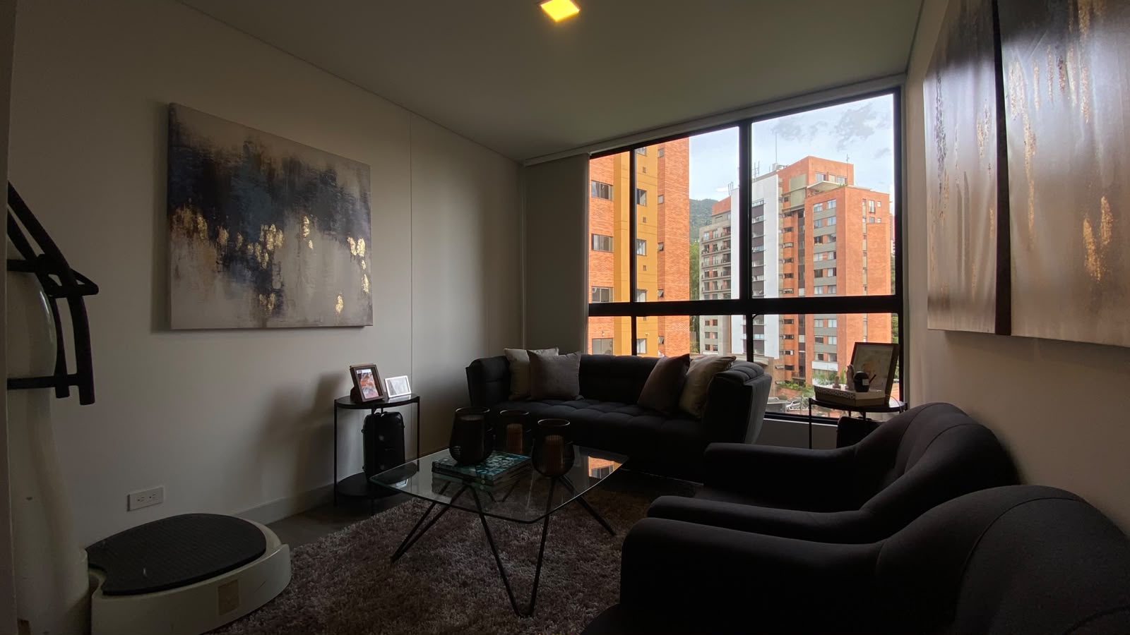 Apartamento en arriendo en El Poblado, Medellín · foto 8 de 15