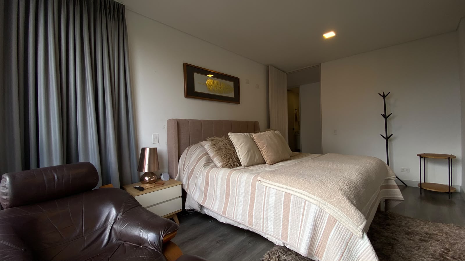 Apartamento en arriendo en El Poblado, Medellín · foto 13 de 15