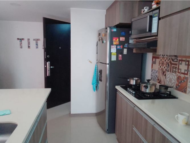Apartamento de 4 alcobas en venta en Conquistadores, Medellín, 100 m² · foto 14 de 24