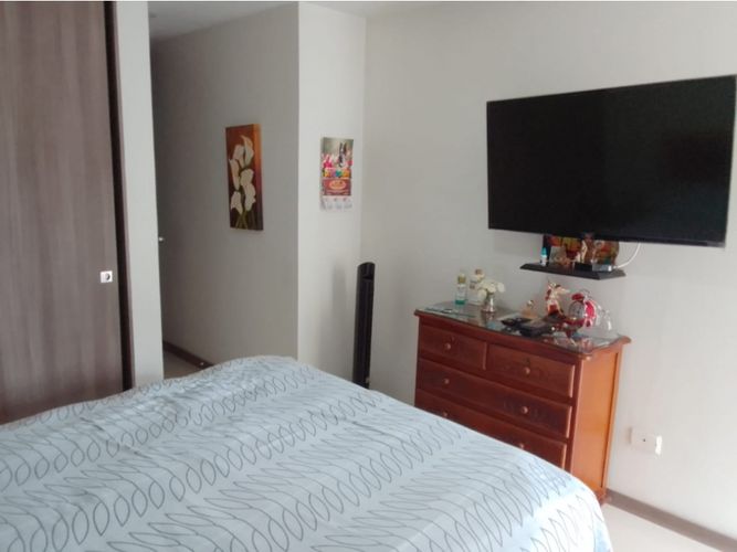 Apartamento de 4 alcobas en venta en Conquistadores, Medellín, 100 m² · foto 17 de 24