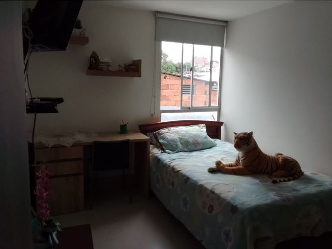 Apartamento de 4 alcobas en venta en Conquistadores, Medellín, 100 m² · foto 23 de 24