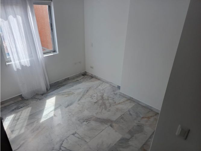 Apartamento de 3 alcobas en venta en Conquistadores, Medellín, 105 m² · foto 16 de 22
