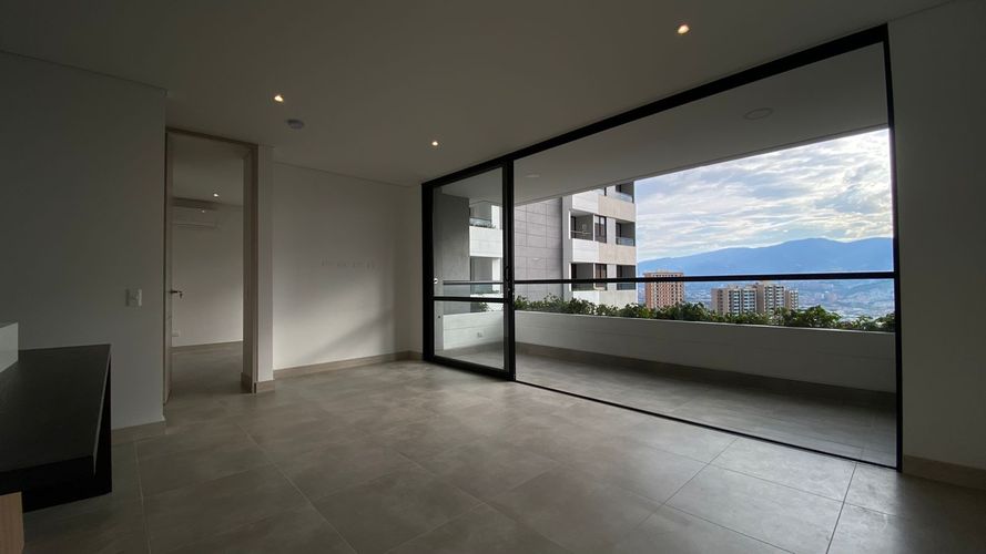Apartamento de 1 alcoba en arriendo en Los Balsos, Medellín, 70 m² · foto 2 de 10