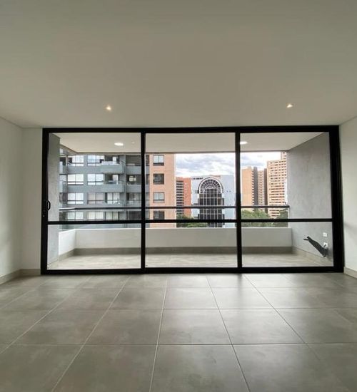 Apartamento de 1 alcoba en arriendo en Los Balsos, Medellín, 70 m² · foto 4 de 12
