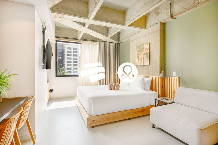 Edificio en venta en Laureles, Medellín, 1630 m² · foto 8 de 16