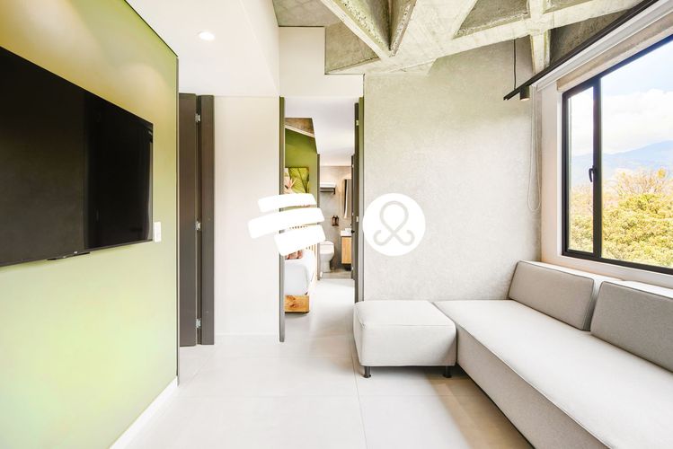 Edificio en venta en Laureles, Medellín, 1630 m² · foto 13 de 16