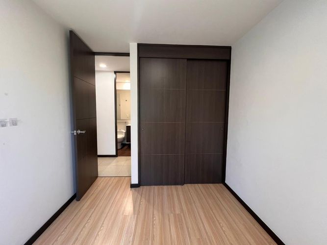Apartamento de 3 alcobas en arriendo en El Poblado, Medellín, 80 m² · foto 10 de 14
