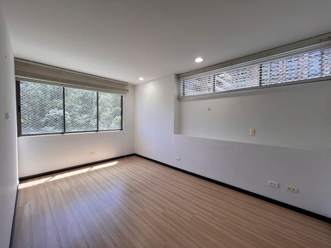 Apartamento de 3 alcobas en arriendo en El Poblado, Medellín, 80 m² · foto 11 de 14