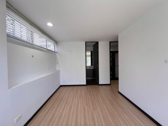 Apartamento de 3 alcobas en arriendo en El Poblado, Medellín, 80 m² · foto 8 de 14