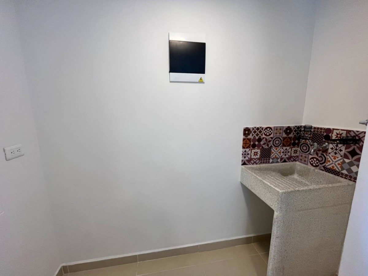 Apartamento en arriendo en Belchite, Rionegro · foto 3 de 13
