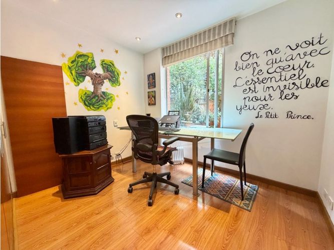 Apartamento de 3 alcobas en venta en Los Rosales, Bogotá, 191 m² · foto 16 de 22