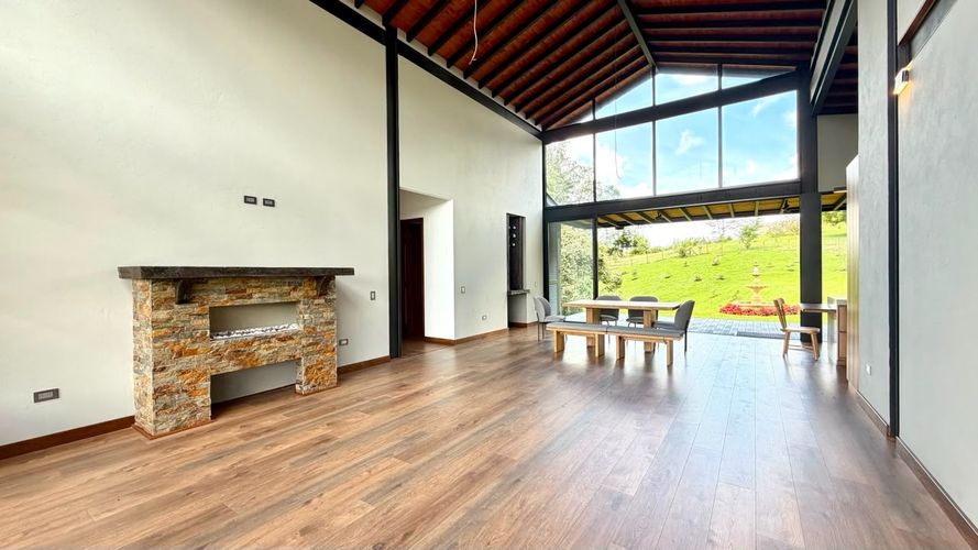 Casa de 4 alcobas en venta en Pantanillo, El Retiro · foto 4 de 20