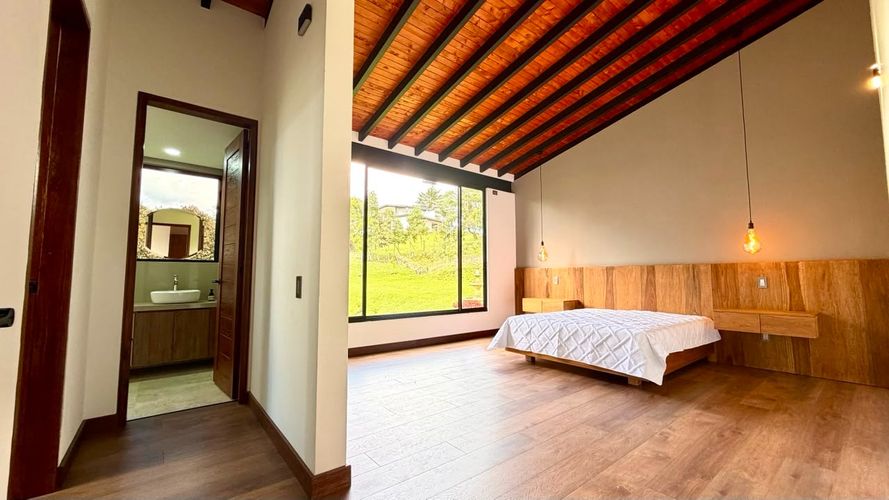 Casa de 4 alcobas en venta en Pantanillo, El Retiro · foto 11 de 20