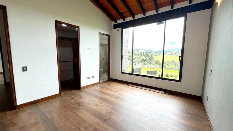 Casa de 4 alcobas en venta en Pantanillo, El Retiro · foto 15 de 20