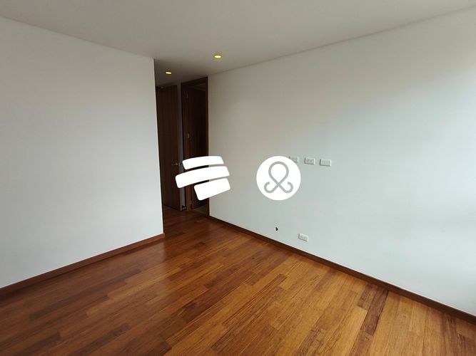 Apartamento de 4 alcobas en venta en El Poblado, Medellín, 200 m² · foto 17 de 24