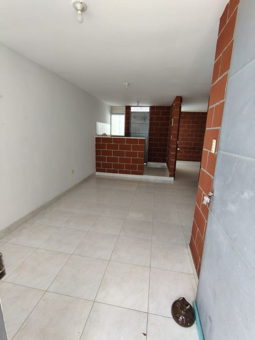 Casa de 2 alcobas en arriendo en Villa Antigua, Villa del Rosario, 73 m² · foto 2 de 24