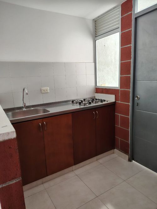 Casa de 2 alcobas en arriendo en Villa Antigua, Villa del Rosario, 73 m² · foto 5 de 24