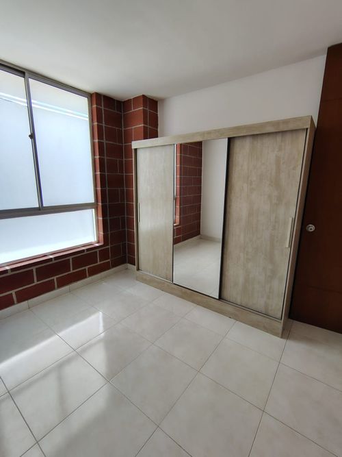 Casa de 2 alcobas en arriendo en Villa Antigua, Villa del Rosario, 73 m² · foto 13 de 24