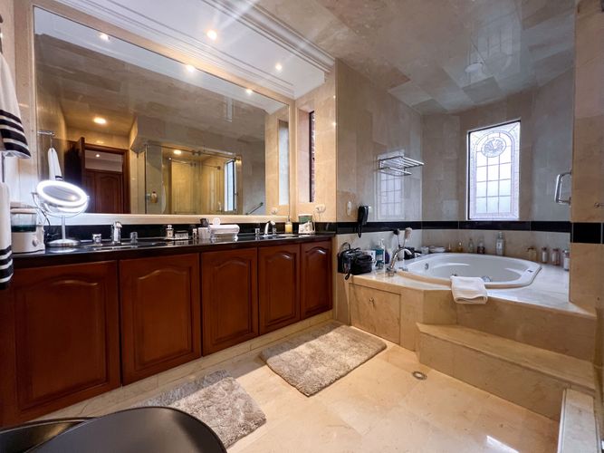 Apartamento de 4 alcobas en venta en Montearroyo, Bogotá, 392 m² · foto 8 de 14