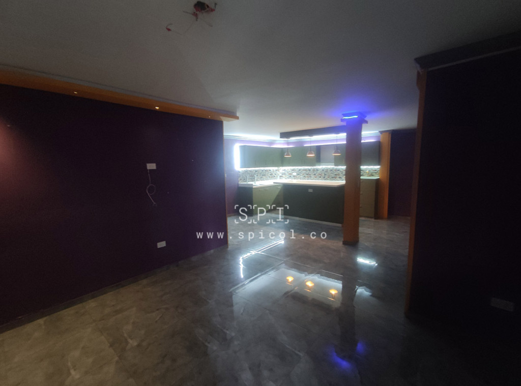 5BR House in Provenza (210 m²) - 2