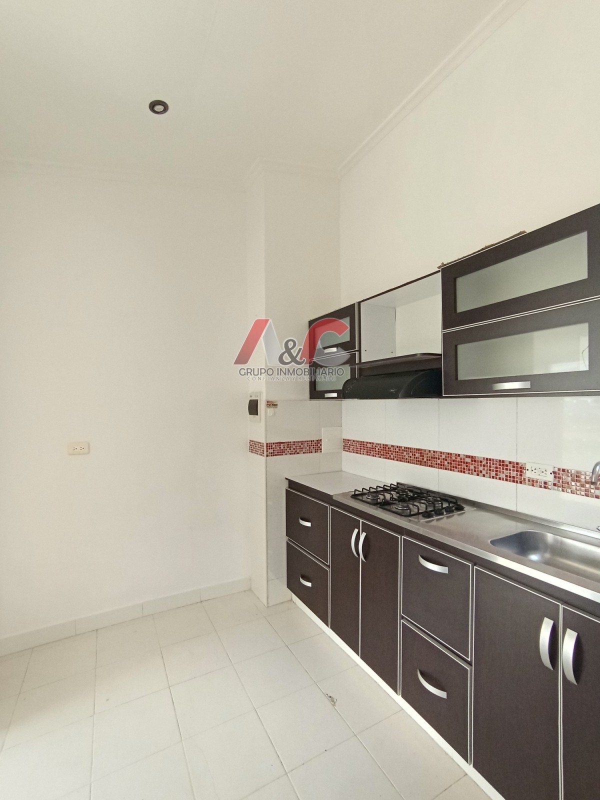 Apartamento en venta en La Cumbre, Mosquera · foto 6 de 16