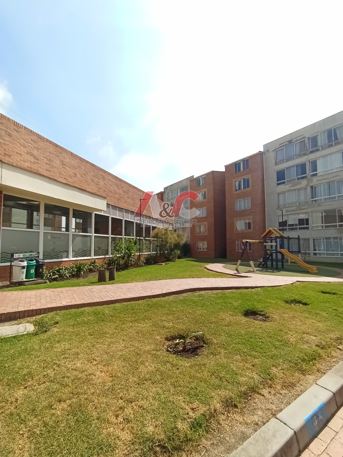 Apartamento en venta en La Cumbre, Mosquera · foto 14 de 16