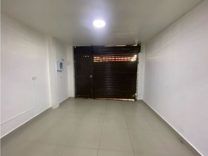Local en arriendo en Estadio, Medellín, 33 m² · foto 6 de 9