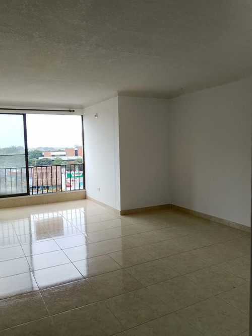 Apartamento en venta en Camino Real, Cali · foto 3 de 14