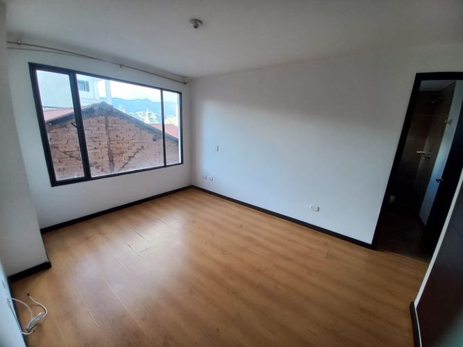 Apartamento de 2 alcobas en venta en La Aurora, Pasto, 94 m² · foto 14 de 14