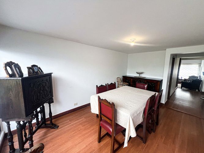 Casa en venta en Santa Barbara Central, Bogotá · foto 3 de 11