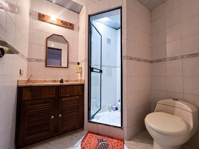 Casa en venta en Santa Barbara Central, Bogotá · foto 11 de 11