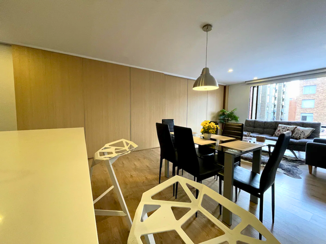 Apartaestudio en venta en Chicó Reservado, Bogotá, 60 m² · foto 6 de 10