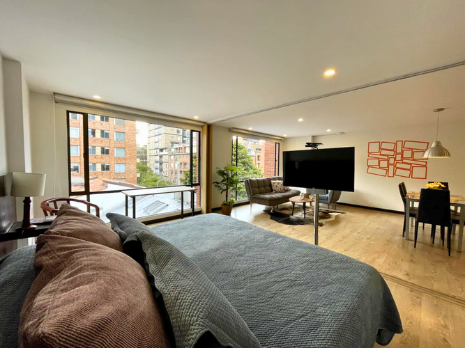 Apartaestudio en venta en Chicó Reservado, Bogotá, 60 m² · foto 7 de 10