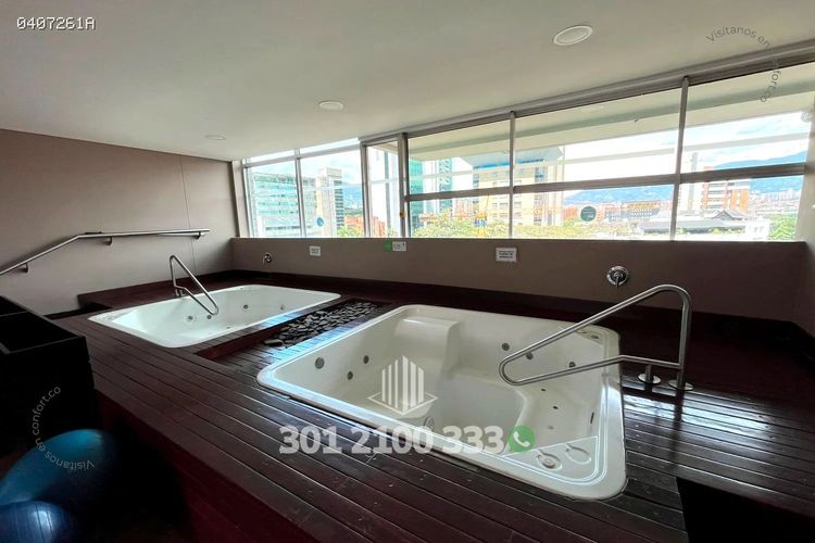 Apartaestudio en arriendo en Oviedo, Medellín, 52 m² · foto 18 de 19