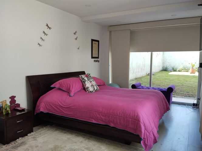 Casa de 5 alcobas en venta en Chicó Navarra, Bogotá, 736 m² · foto 6 de 11
