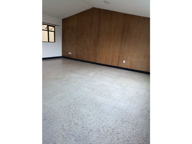 Casa de 5 alcobas en venta en Terrazas, Bucaramanga, 180 m² · foto 10 de 24