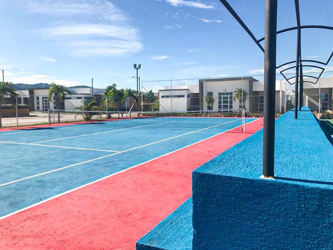 Casa de 3 alcobas en venta en Girardot, Girardot, 356 m² · foto 13 de 14