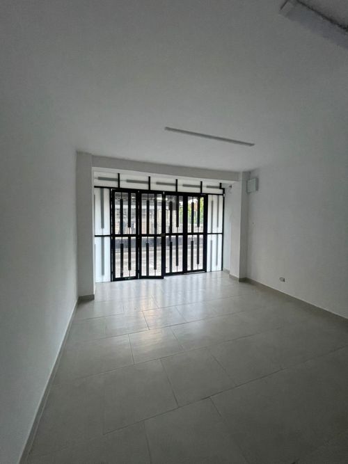 Local en arriendo en San Jose, Pereira, 25 m² · foto 4 de 13