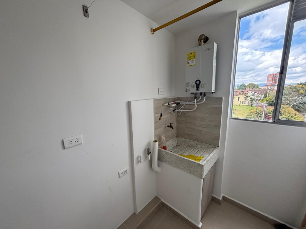 Apartamento en arriendo en Centro, Rionegro · foto 9 de 11