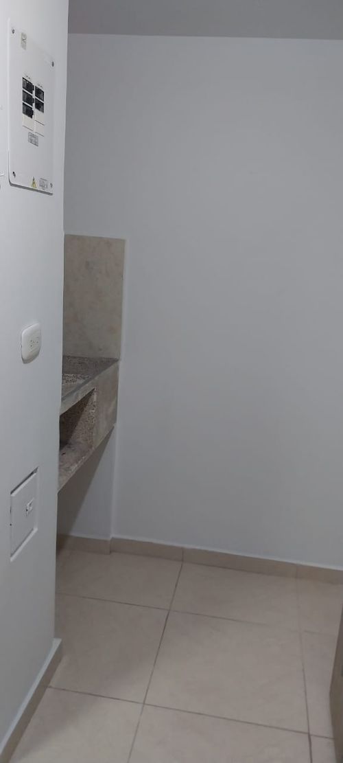 Apartamento en venta en Condominio Zafiro, Cali · foto 3 de 19