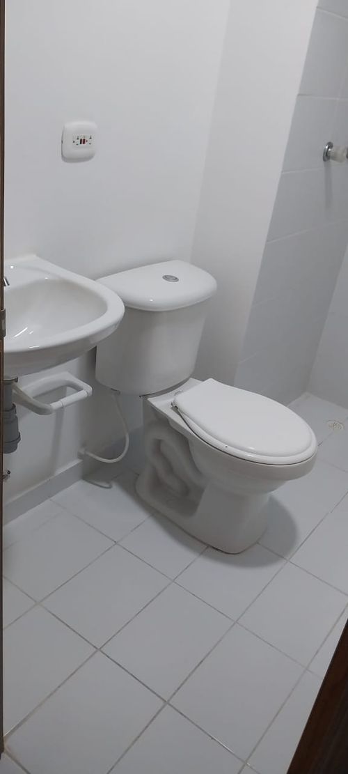 Apartamento en venta en Condominio Zafiro, Cali · foto 6 de 19