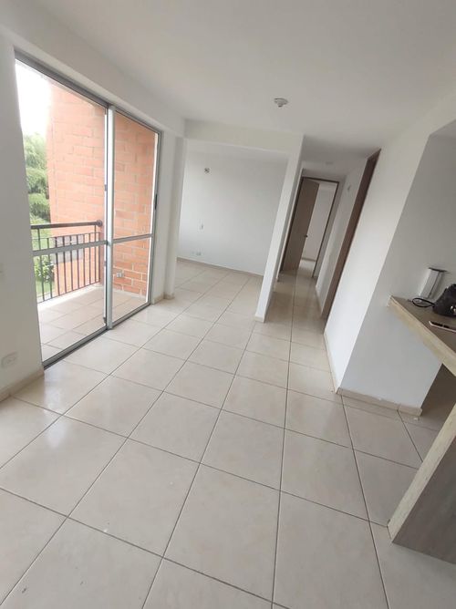 Apartamento en venta en Condominio Zafiro, Cali · foto 10 de 19