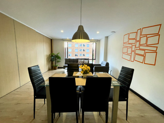 Apartaestudio en arriendo en Chicó Reservado, Bogotá, 60 m² · foto 2 de 13
