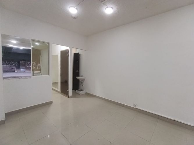 Local en arriendo en Guayaquil, Medellín, 40 m² · foto 6 de 12