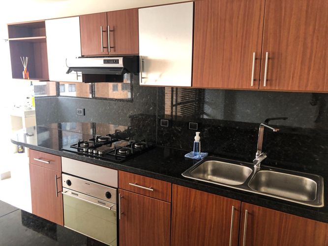 Apartamento de 3 alcobas en venta en Santa Ana, Bogotá, 147 m² · foto 3 de 10