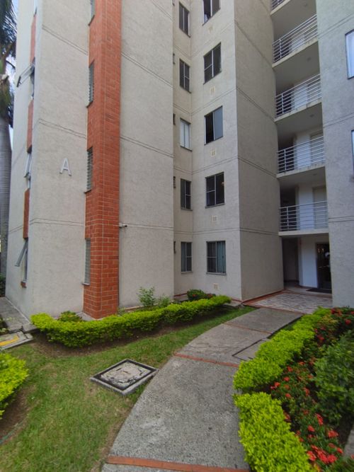 Apartamento de 3 alcobas en venta en Quintas De Don Simon, Cali, 84 m² · foto 5 de 24