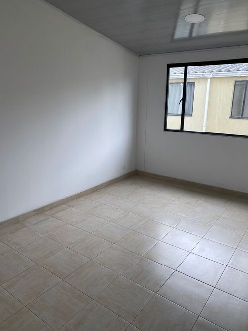Casa de 4 alcobas en venta en Centro, Funza, 73 m² · foto 8 de 14