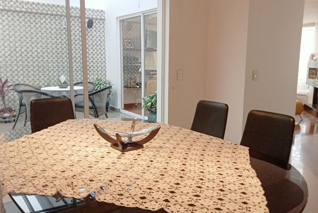 Casa en venta en Santa Barbara, Bogotá · foto 3 de 20