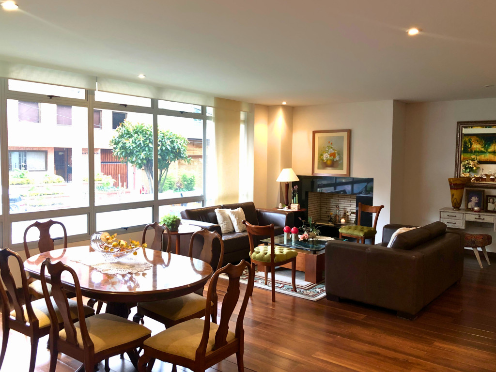 Apartamento en venta en Santa Barbara Alta, Bogotá · foto 4 de 12